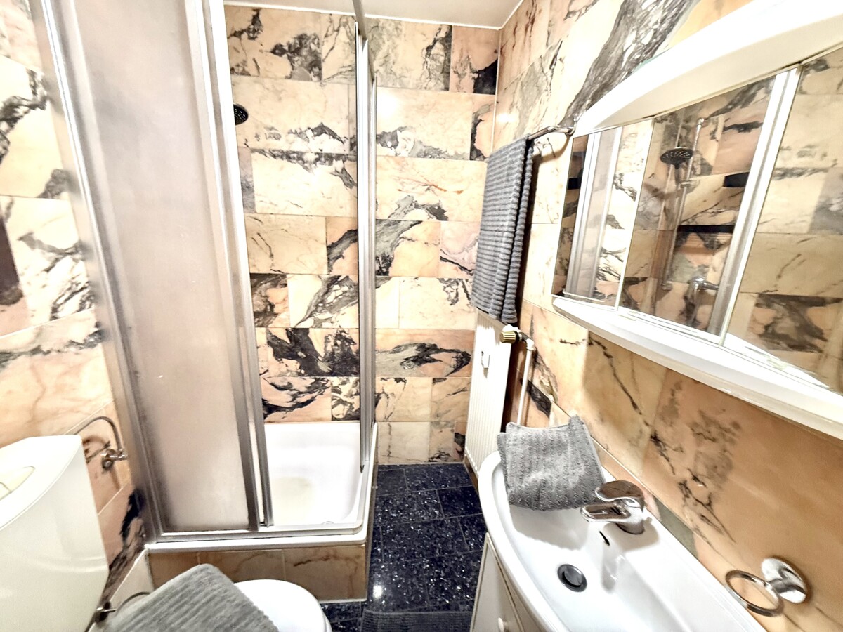 Ihr Badezimmer mit Dusche