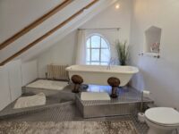 Freistehende Badewanne DG