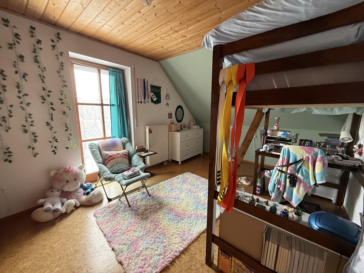 Linkes Zimmer 1