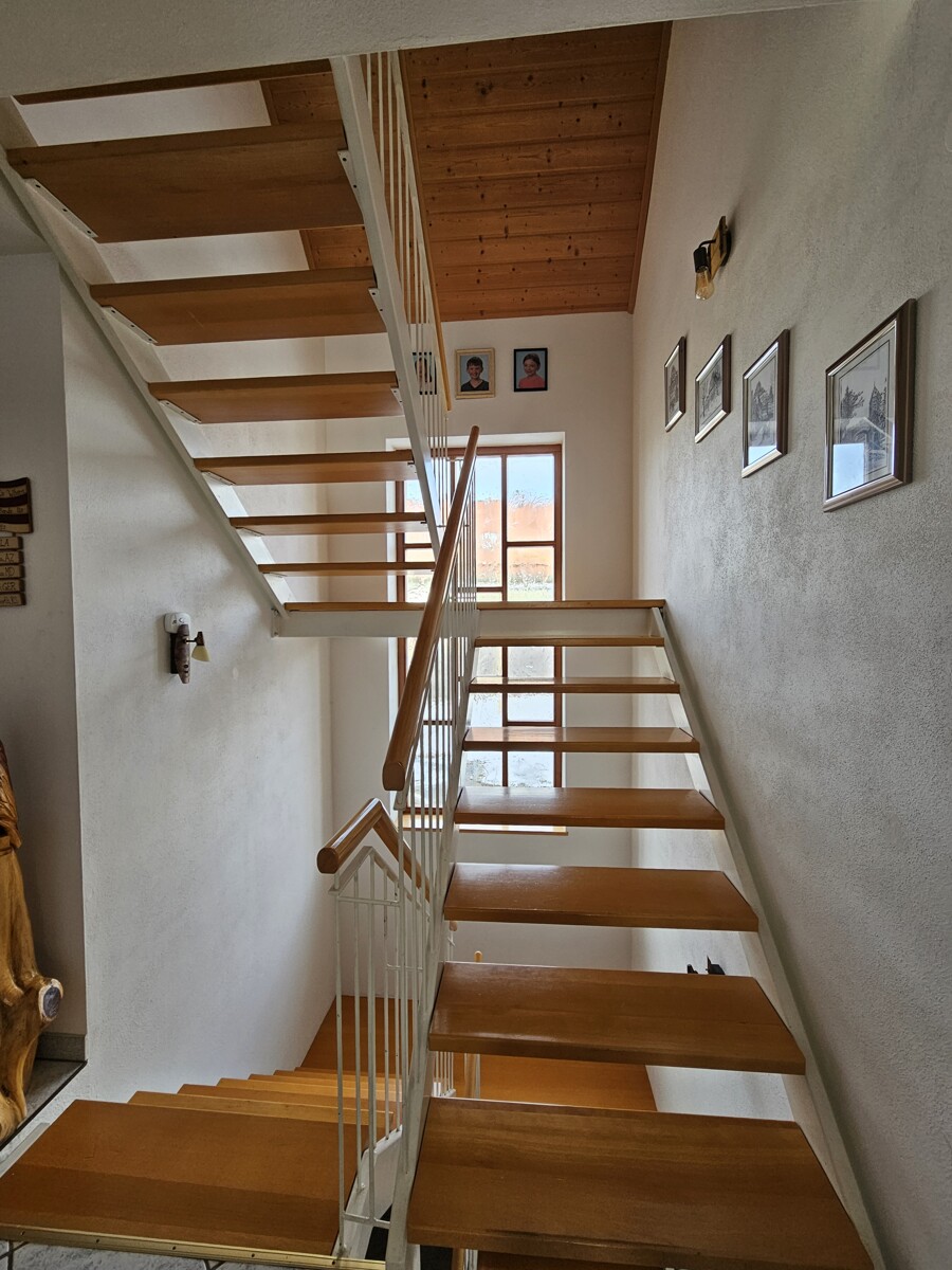 Treppe zum DG