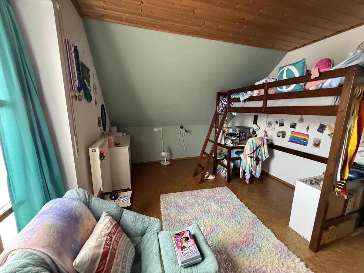 Linkes Zimmer 2