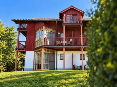 Wohnen, wo andere Urlaub machen – möblierte 2-Zimmer-Wohnung in Hillstett bei Rötz, 92444 Hillstett-Rötz, Souterrainwohnung