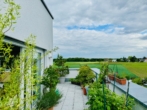 12 - Traumhaft schön – ca. 50m² große Süd-West-Dachterrasse – absolut neuwertig – ruhige Lage