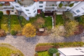 Drohenaufnahme - 3-Zimmer-Eigentumswohnung mit Garten und Tiefgaragenstellplatz in Augsburg