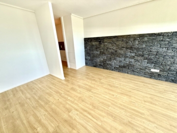 Stadt mit Blick! Ihr Appartement in Reinhausen!, 93057 Regensburg, Etagenwohnung